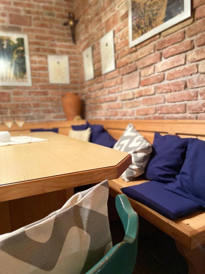 Gemutliches Zimmer Im Innenhof Jois Eksteriør billede